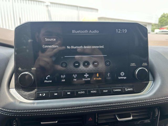2022 Nissan Rogue SL
