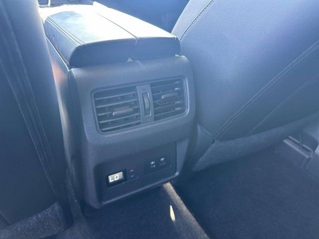 2022 Nissan Rogue SL 2022 Nissan Rogue SL