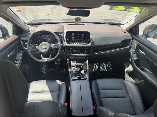 2022 Nissan Rogue AWD SL