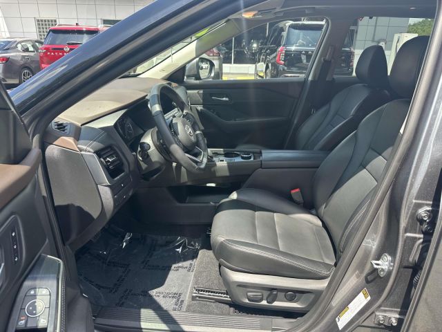 2022 Nissan Rogue AWD SL