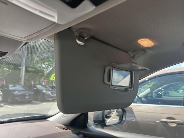 2022 Nissan Rogue AWD SL