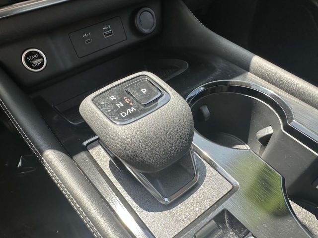 2022 Nissan Rogue AWD SL