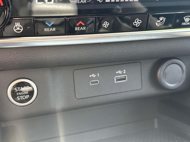 2022 Nissan Rogue AWD SL