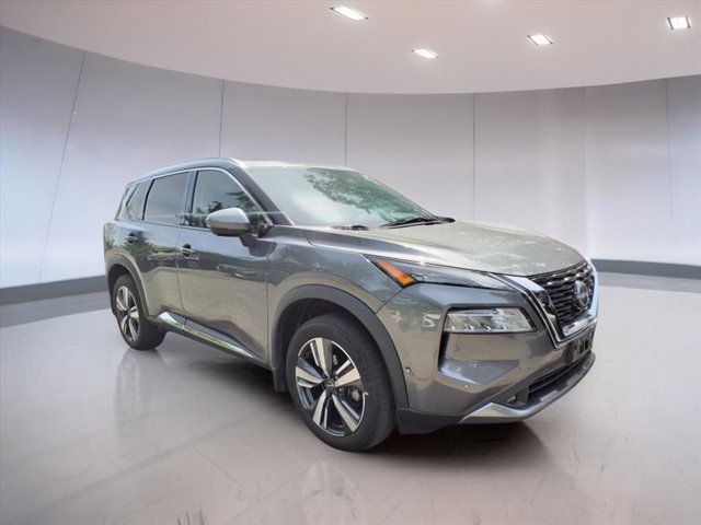 2022 Nissan Rogue SL