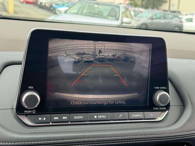 2022 Nissan Rogue AWD SV