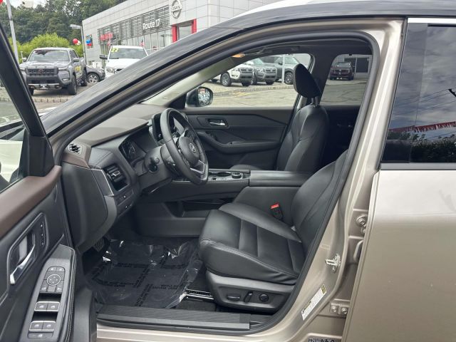 2022 Nissan Rogue AWD SL