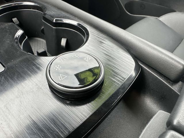 2022 Nissan Rogue AWD SL