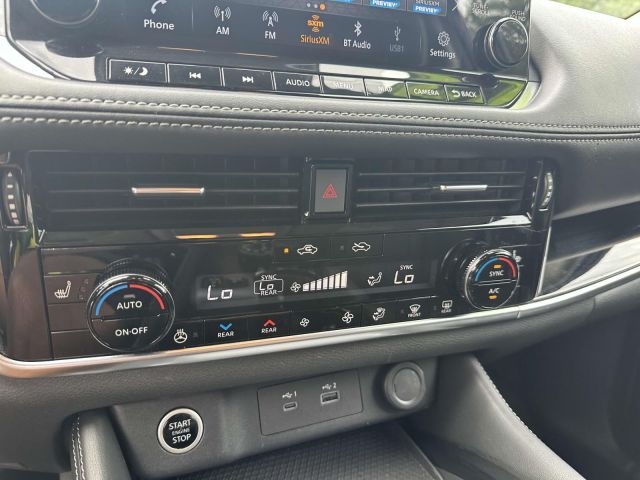 2022 Nissan Rogue AWD SL