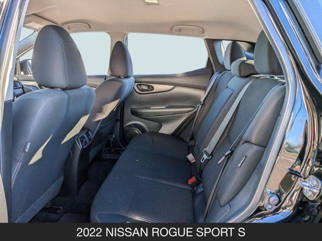 2022 Nissan Rogue Sport S