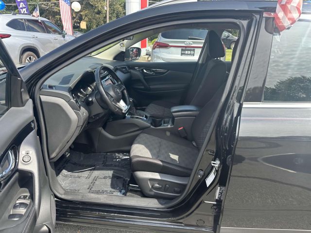2022 Nissan Rogue Sport AWD SV