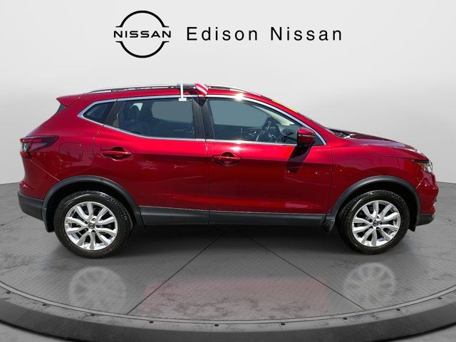 2022 Nissan Rogue Sport SV