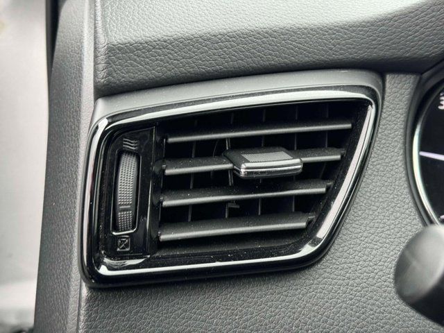 2022 Nissan Rogue Sport SV 2022 Nissan Rogue Sport SV