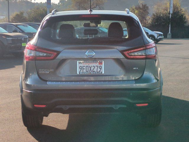 2022 Nissan Rogue Sport SL