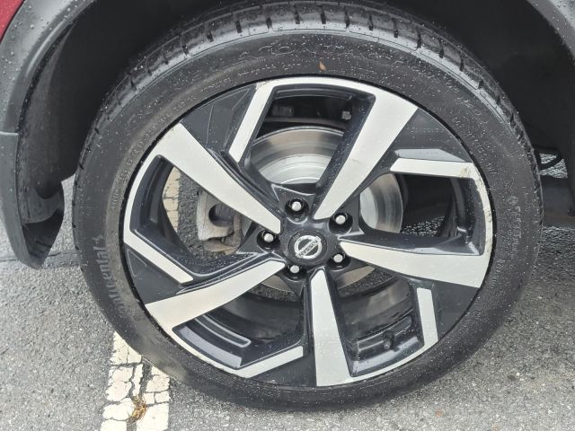 2022 Nissan Rogue Sport AWD SL