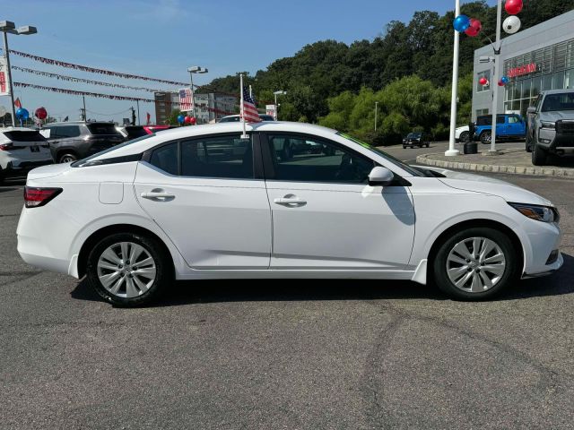 2022 Nissan Sentra S CVT