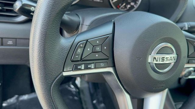 2022 Nissan Sentra S CVT