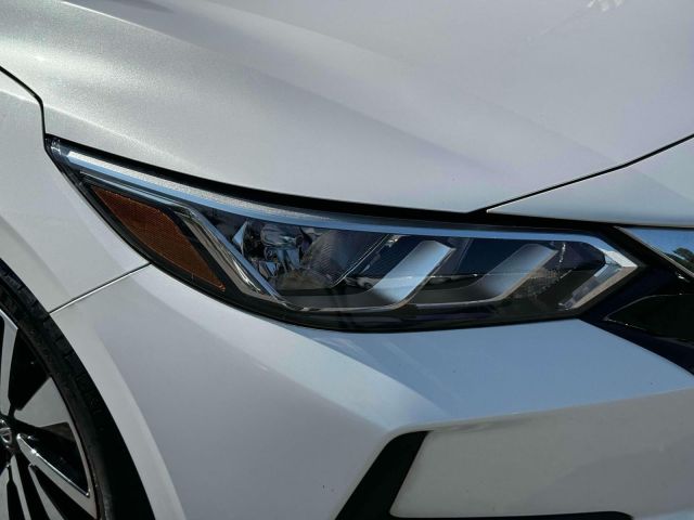 2022 Nissan Sentra SV CVT