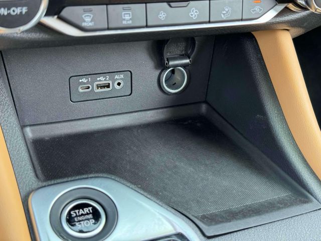 2022 Nissan Sentra SV CVT