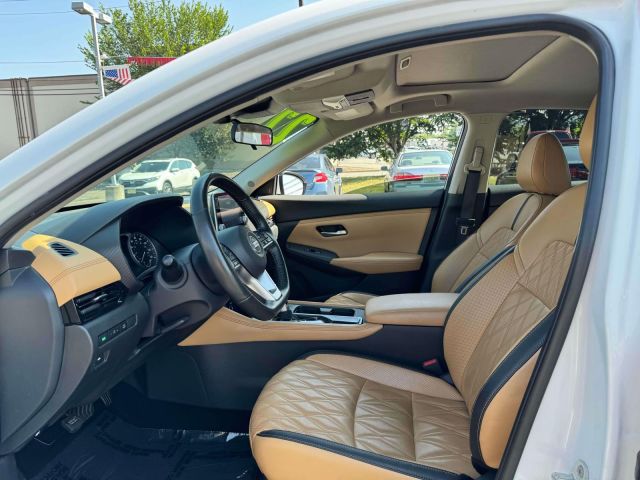 2022 Nissan Sentra SV CVT