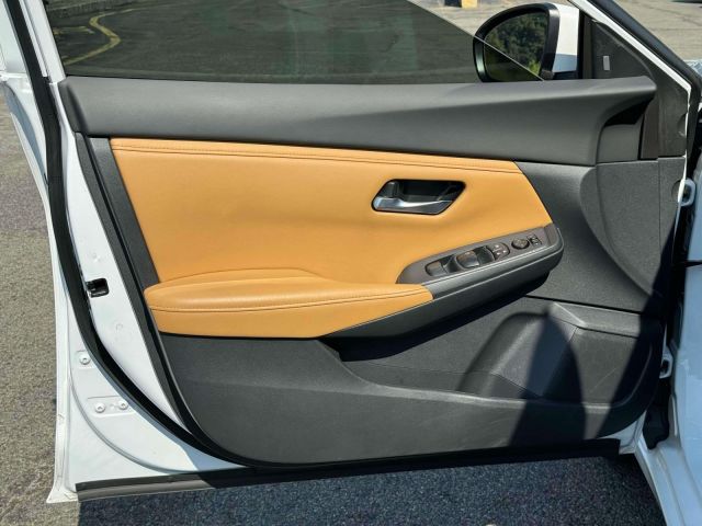 2022 Nissan Sentra SV CVT