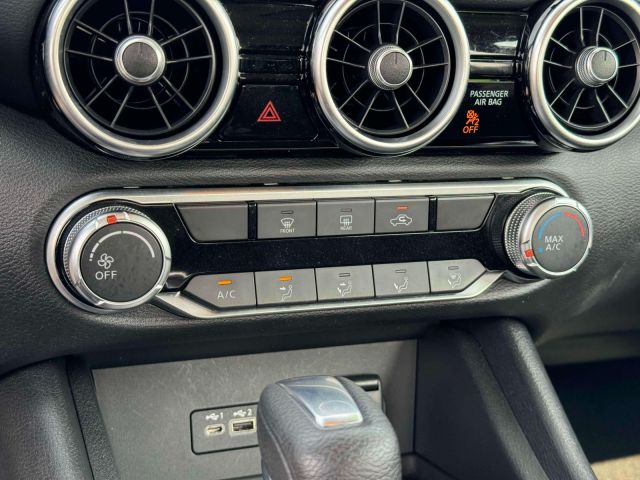 2022 Nissan Sentra SV CVT