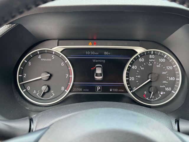 2022 Nissan Sentra SV CVT
