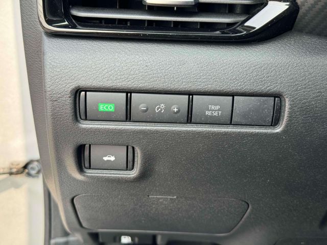 2022 Nissan Sentra SV CVT