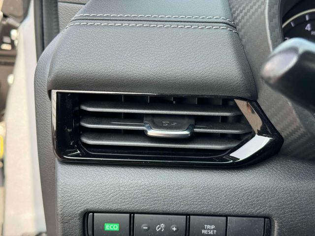 2022 Nissan Sentra SV CVT