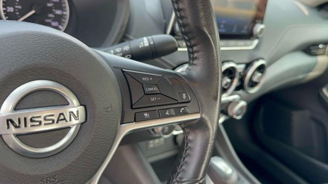 2022 Nissan Sentra SV CVT
