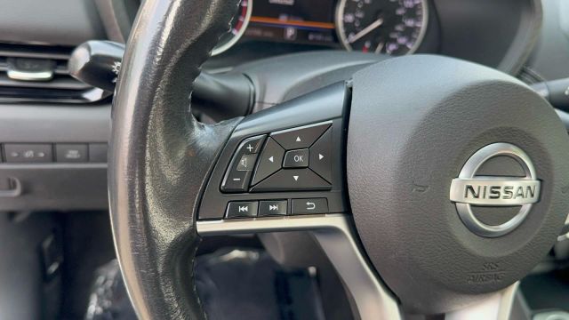 2022 Nissan Sentra SV CVT