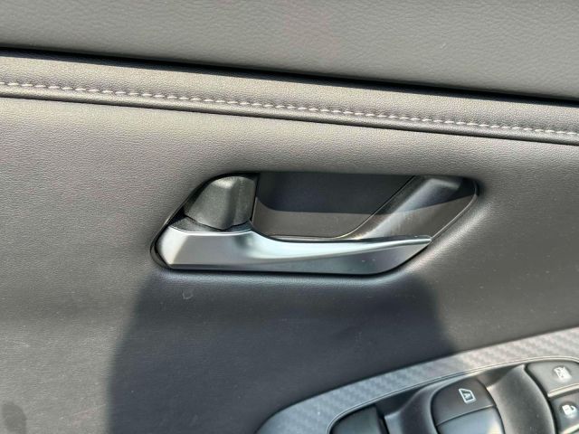2022 Nissan Sentra SV CVT