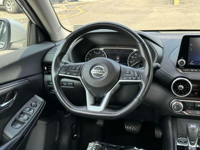 2022 Nissan Sentra SV CVT
