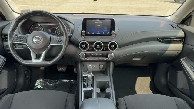 2022 Nissan Sentra SV CVT