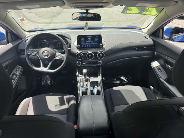 2022 Nissan Sentra SV CVT