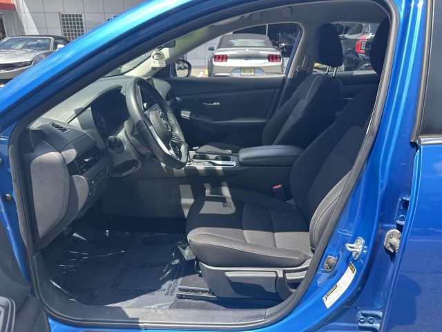 2022 Nissan Sentra SV CVT