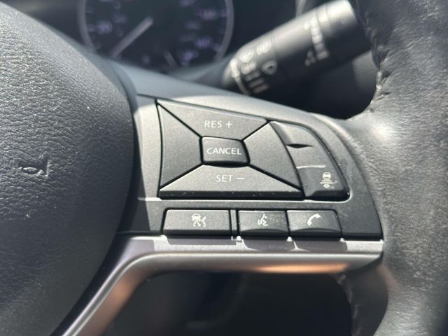 2022 Nissan Sentra SV CVT