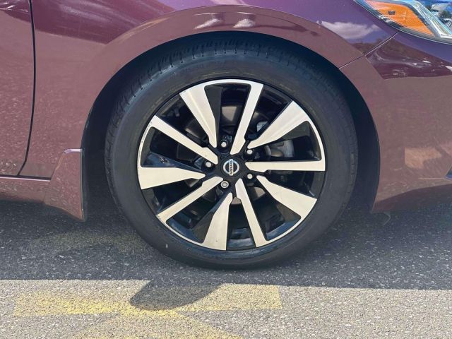 2022 Nissan Sentra SV CVT