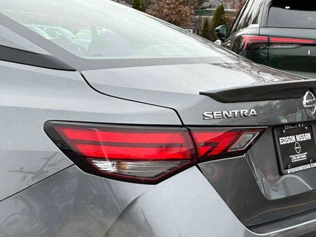 2022 Nissan Sentra SR 2022 Nissan Sentra SR