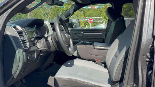 2022 Ram 1500 Big Horn 4x4 Quad Cab 64 Box 2022 Ram 1500 Big Horn 4x4 Quad Cab 64 Box