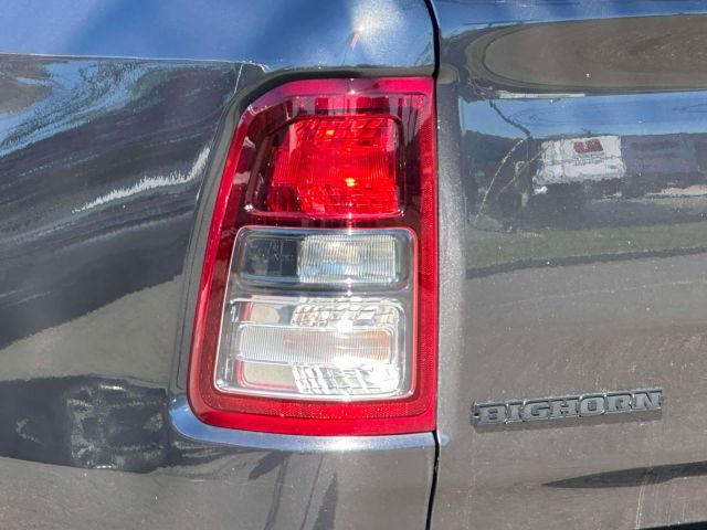 2022 Ram 1500 Big Horn 4x4 Crew Cab 57 Box