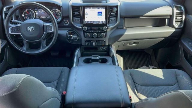 2022 Ram 1500 Big Horn 4x4 Crew Cab 57 Box