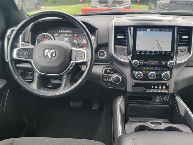2022 Ram 1500 Big Horn 4x4 Crew Cab 57 Box