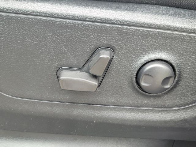 2022 Ram 1500 Big Horn 4x4 Crew Cab 57 Box