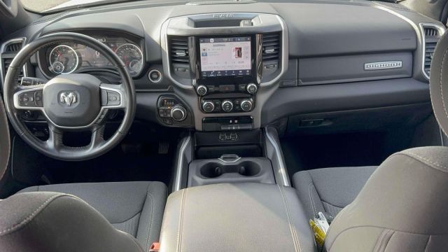 2022 Ram 1500 Big Horn 4x4 Crew Cab 57 Box