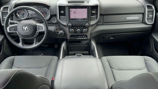 2022 Ram 1500 Big Horn 4x4 Crew Cab 64 Box