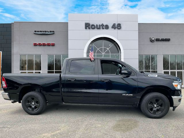 2022 Ram 1500 Big Horn 4x4 Crew Cab 64 Box