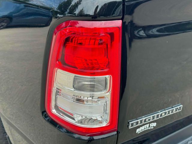 2022 Ram 1500 Big Horn 4x4 Crew Cab 64 Box
