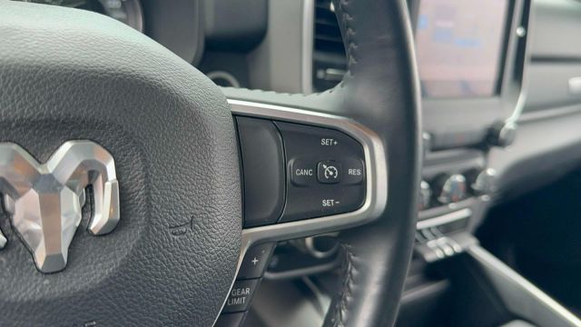 2022 Ram 1500 Big Horn 4x4 Crew Cab 64 Box
