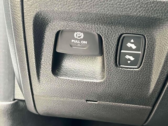 2022 Ram 1500 Laramie 4x4 Crew Cab 57 Box
