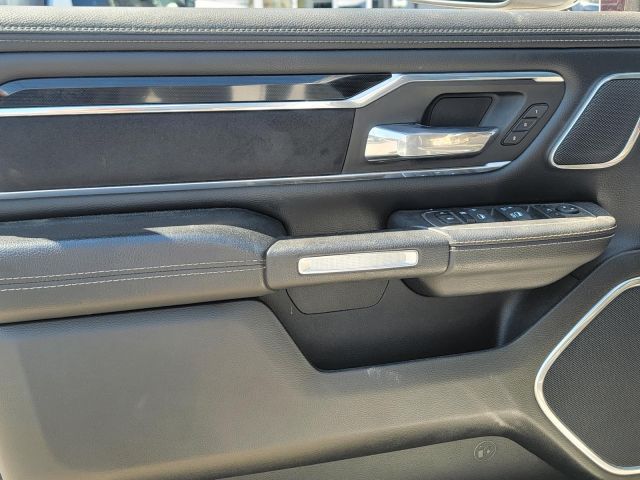 2022 Ram 1500 Laramie 4x4 Crew Cab 57 Box